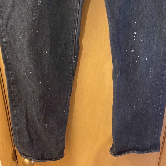 Levi’s Men’s Original 501 Shrink to Fit Distressed Bleached Button Fly Jean W40 - Picture 3 of 14